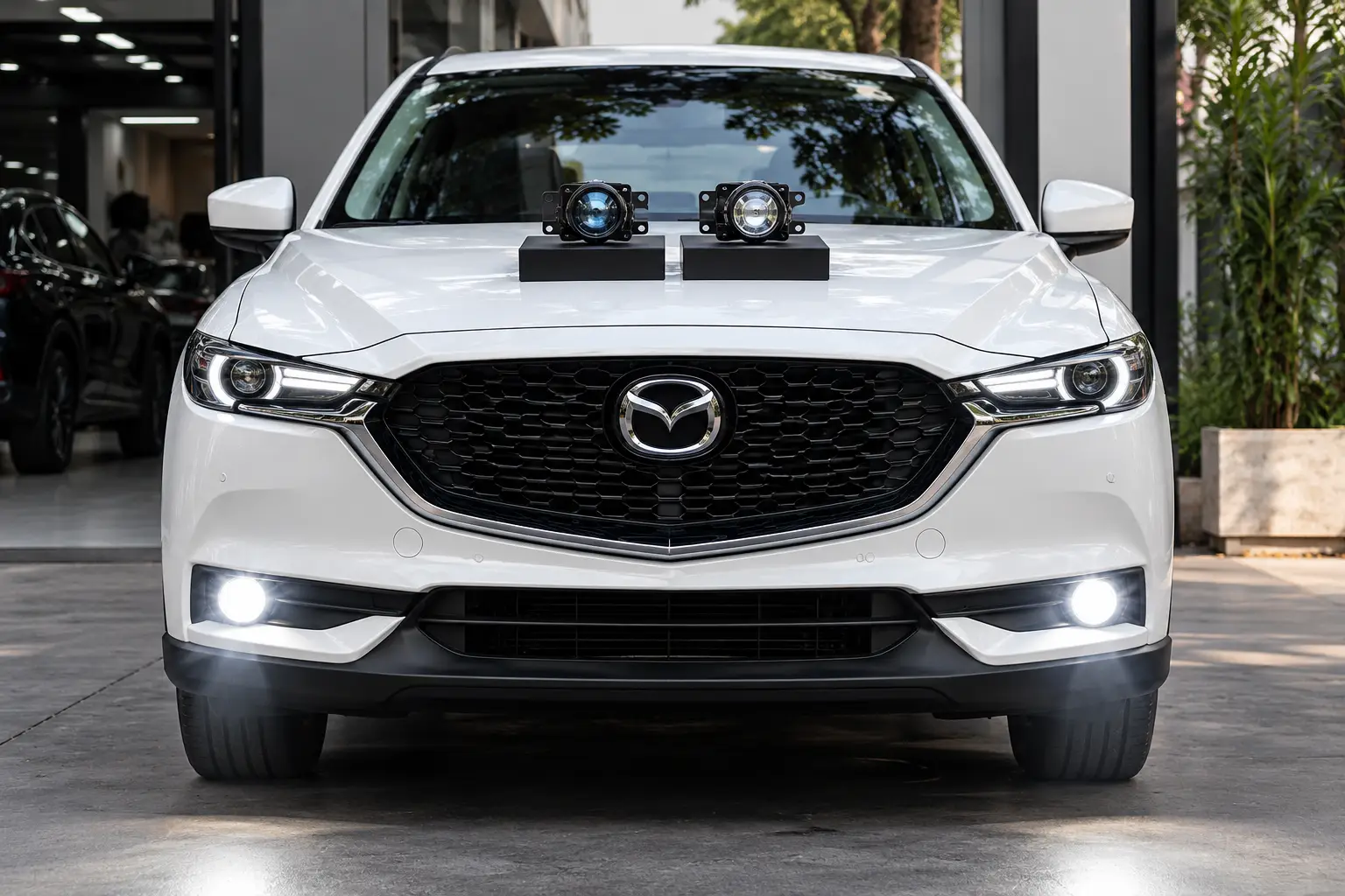 Lens 2.0 hay 3.0 inch? trên xe Mazda