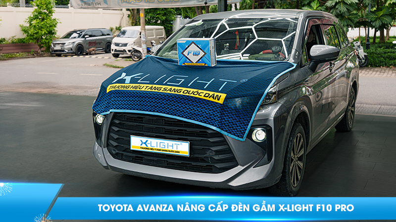 Toyota Avanza nâng cấp đèn gầm X-Light F10 Pro
