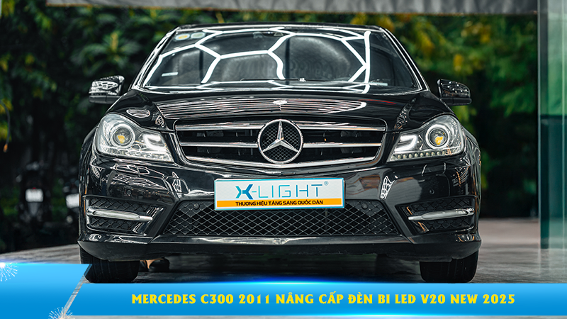 Mercedes C300 2011 nâng cấp đèn bi LED V20 New 2025