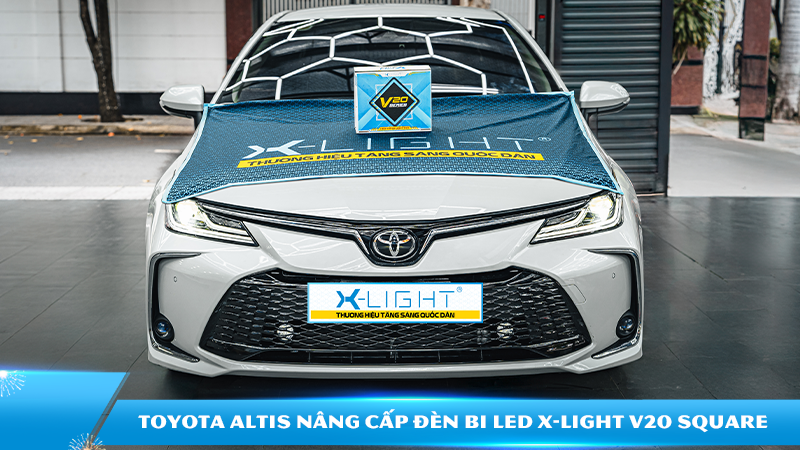 Toyota Altis nâng cấp đèn bi LED X-Light V20 Square