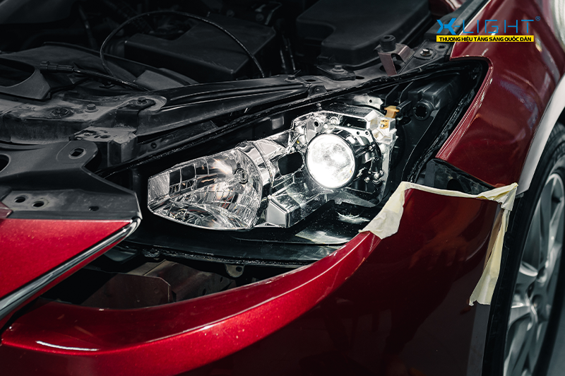 Nâng cấp bi LED hoặc bi Laser cho xe Mazda 3