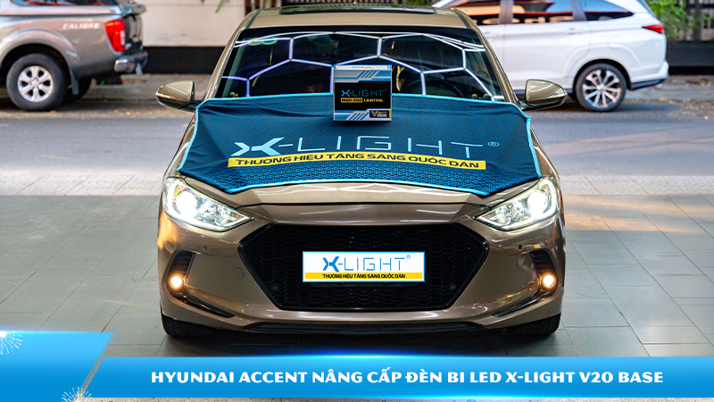 Hyundai Accent nâng cấp đèn bi LED X-Light V20 Base | Độ đèn X-Light chính hãng