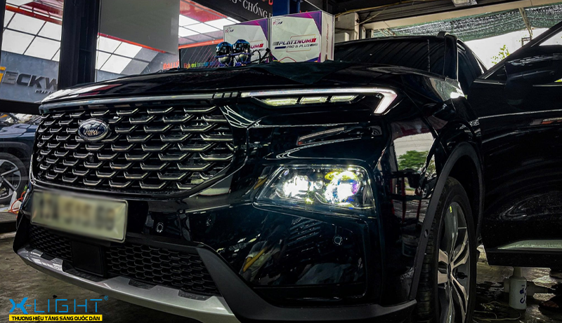 Đội ngũ kỹ thuật viên tại Sơn Phạm Auto luôn thực hiện theo những quy trình nghiêm ngặt.